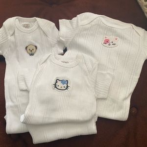 Carter’s baby onesies